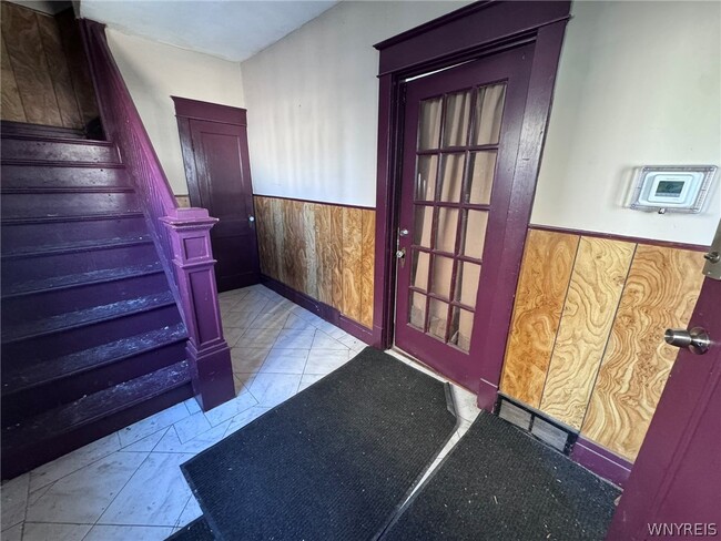 Building Photo - 55 Parkwood Ave