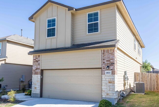 Building Photo - 14025 Kenyte Row