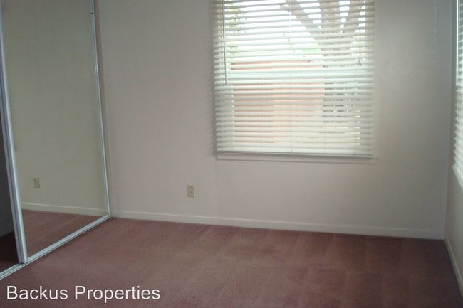 Foto del edificio - 233 8th St