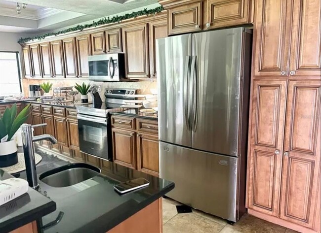 Foto del edificio - 1102 Sugartree Dr S