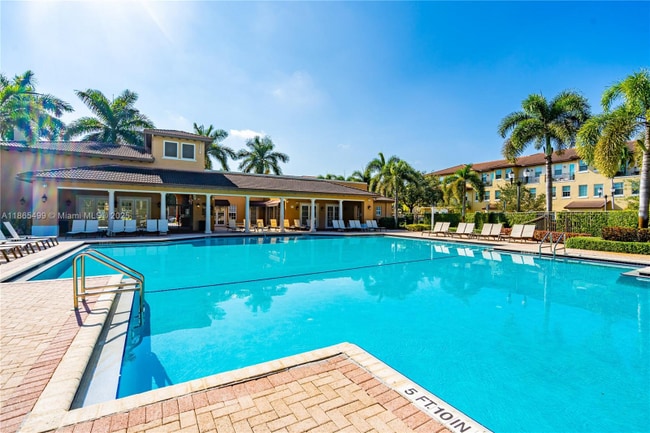 Photo - 708 SW 147th Ave Townhome