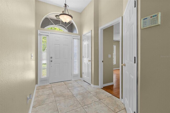 Foto del edificio - 148 Country Lakes Cir