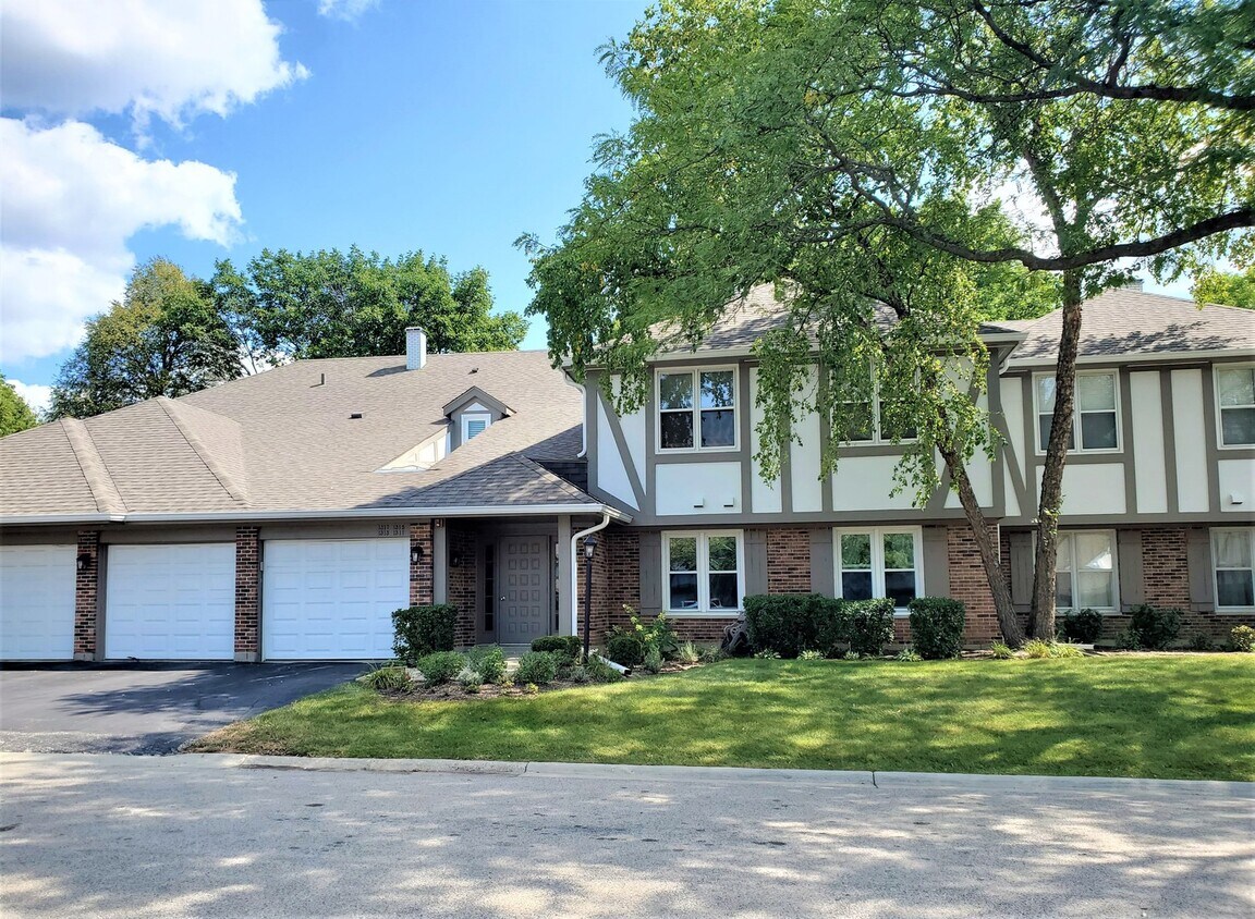 1313 Cromwell Ct, Vernon Hills, IL 60061 House Rental in Vernon Hills