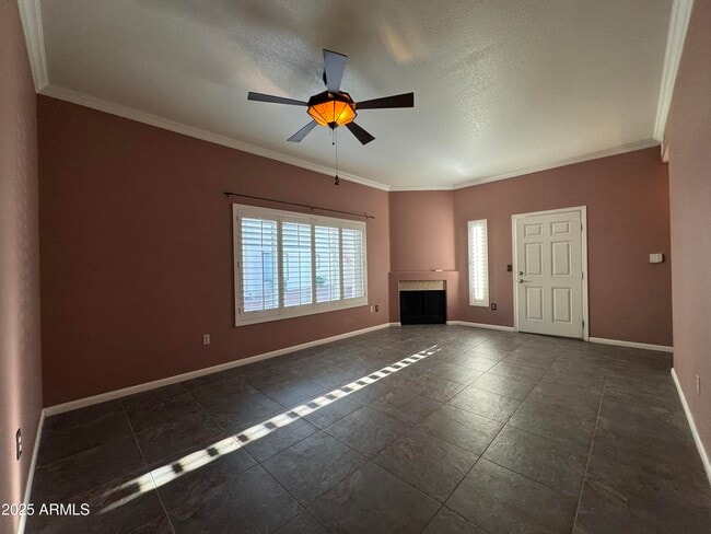 Foto del edificio - 750 E Northern Ave