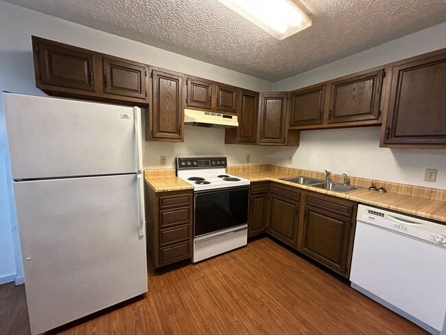 Foto del edificio - 1 Bedroom / 1 Bath Apartment  Kingsport TN