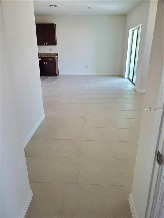 Building Photo - 2442 Knight Island Dr