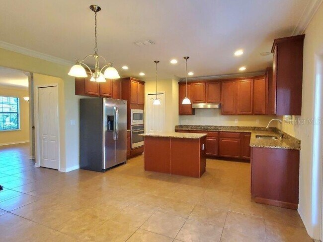 Building Photo - 4036 River Bank Way