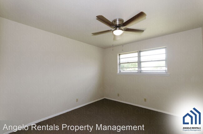 Foto del edificio - 3 br, 2 bath House - 3802 Millbrook