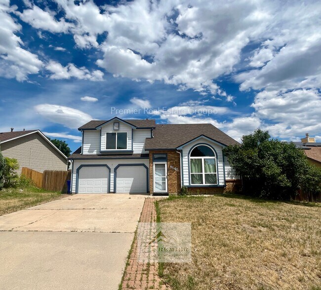 Foto del edificio - 8145 Camfield Cir