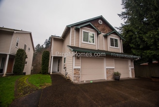 Building Photo - 12890 SW Fonner Pond Pl