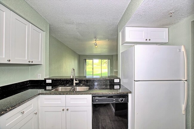 Building Photo - 1 bed/ 1 bath with one car garage in Audub...