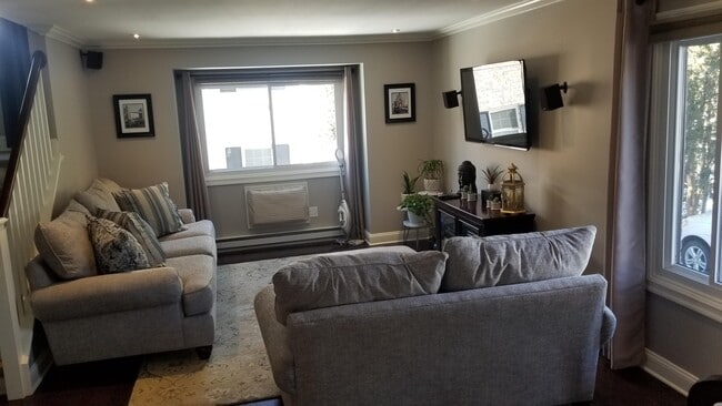 Photo - 47 Woodway Rd Townhome