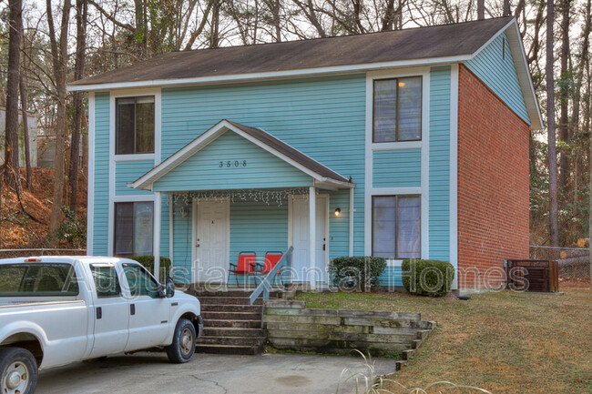 Building Photo - 3508 Woodlake Rd