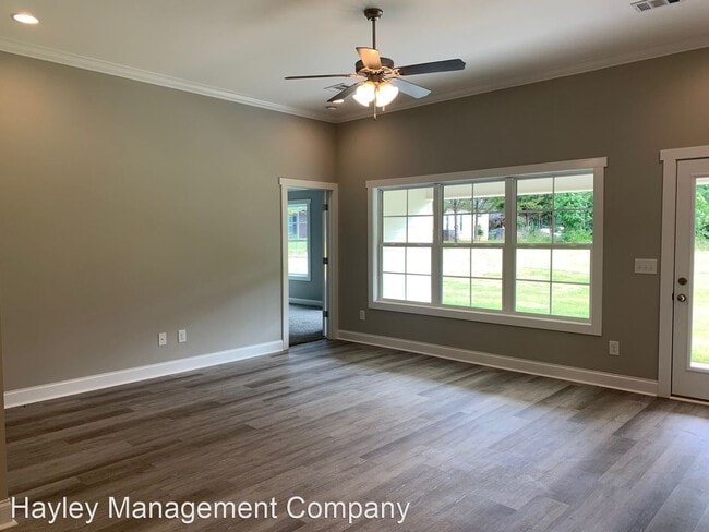 Building Photo - 4 br, 2 bath House - 1306 Crawford Rd
