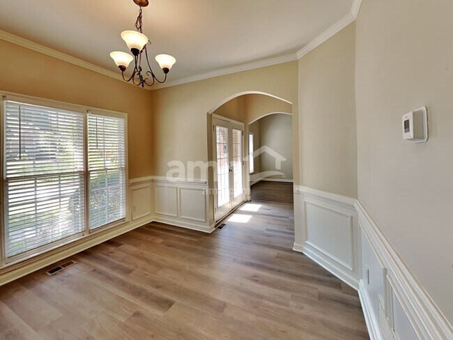 Foto del edificio - 513 Autumn Walk