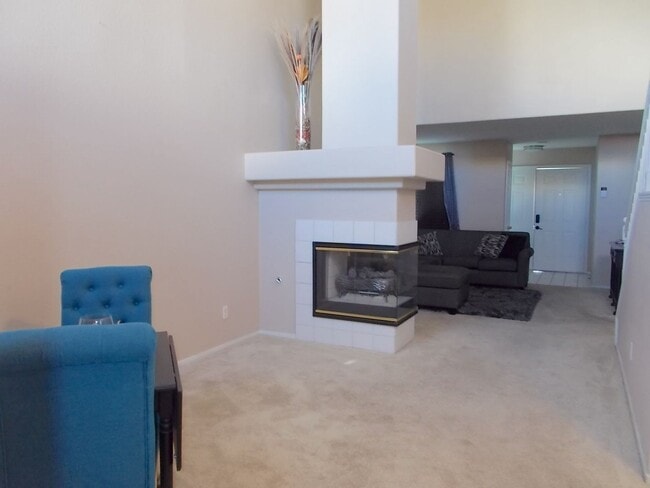 Foto del edificio - Comfort & Space in a Furnished Home