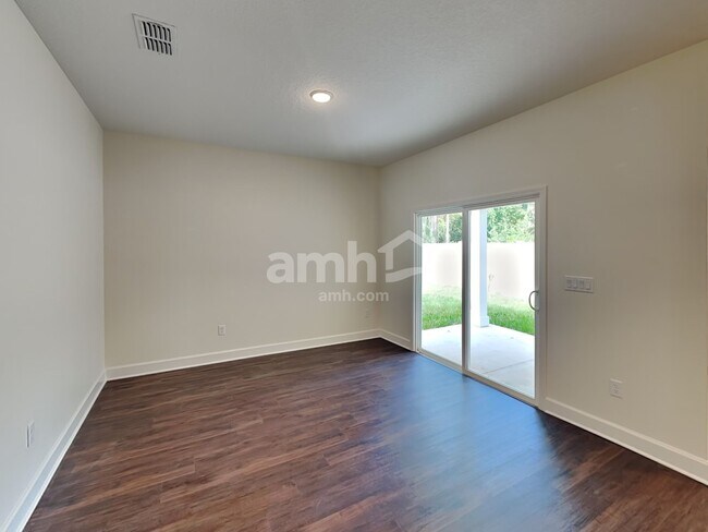 Foto del edificio - 10717 Coleman Rd