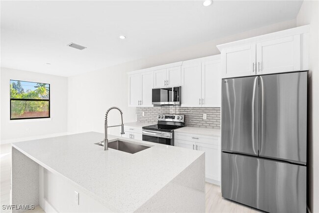 Foto del edificio - 2064 55th Terrace SW