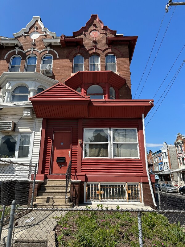 Foto principal - 1501 W Erie Ave