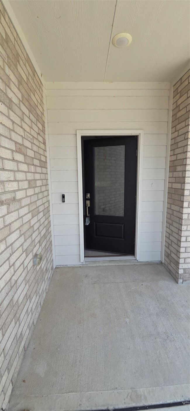 Building Photo - 26642 Prairie Smoke Ln