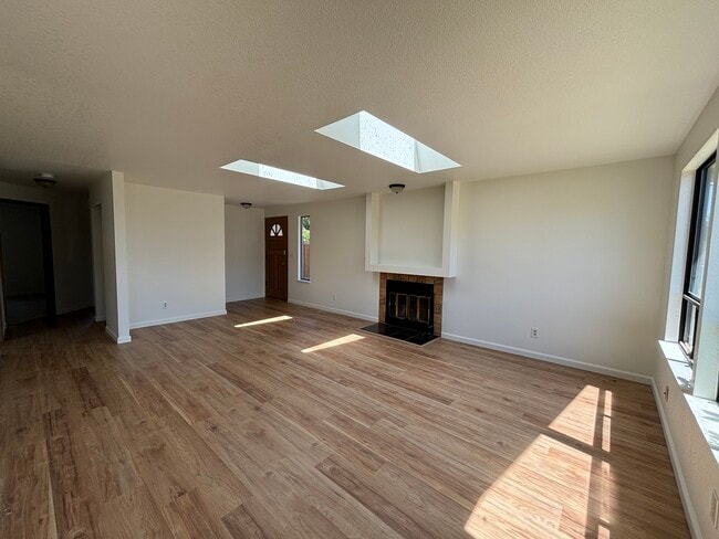 Building Photo - 2632 Cascade Trail