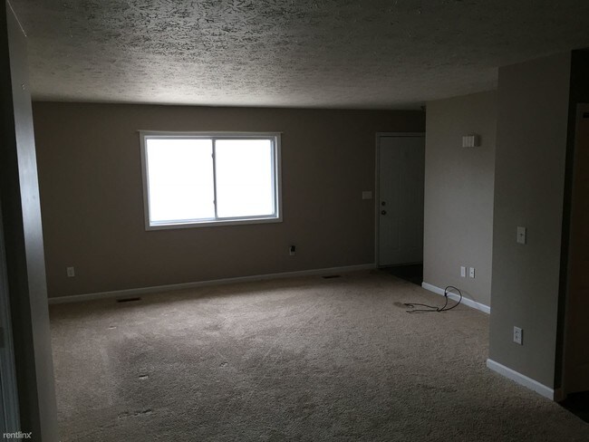 Building Photo - 2 br, 1 bath Townhome - 731 Peachtree Pl 731