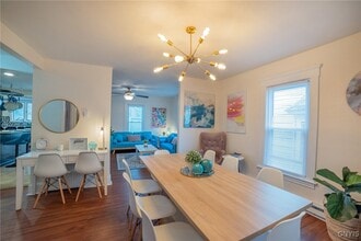 Building Photo - 312 Hall Ave