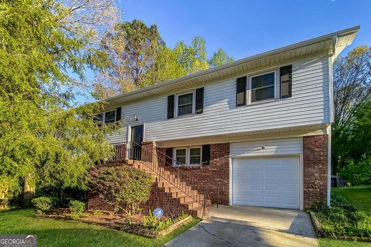 Foto principal - 1643 Cardinal Rd