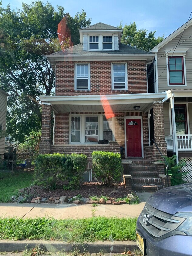 Primary Photo - 25 Stone St