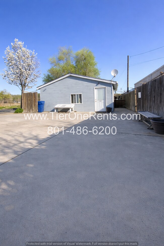 Building Photo - 2713 S 9200 W
