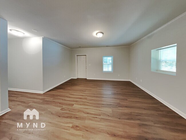 Foto del edificio - 2074 Childress Dr SW