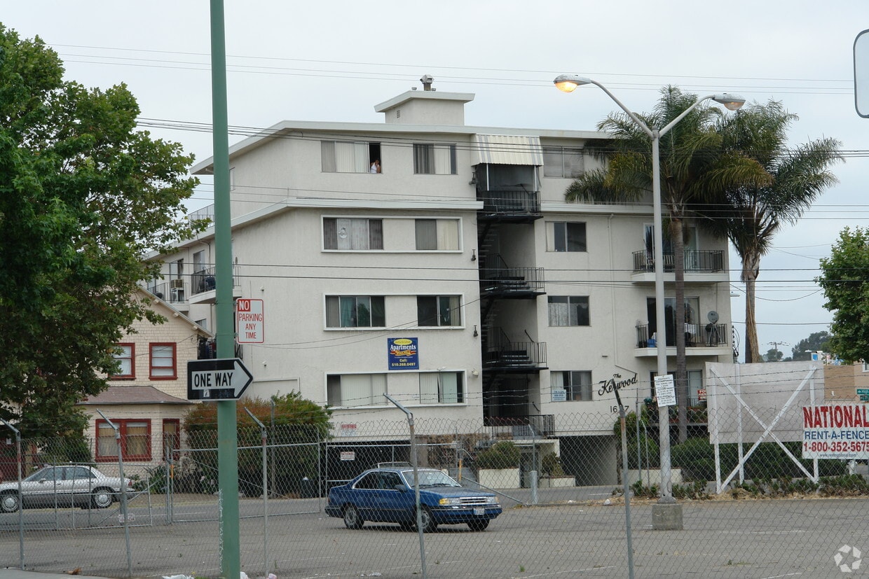 El Kerwood - The Kerwood