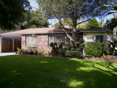 Primary Photo - 5323 Bellingham Ave