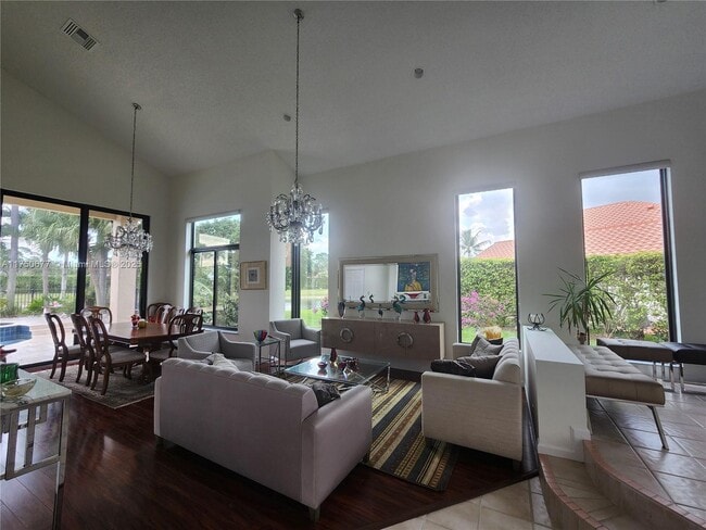 Building Photo - 10680 Avenida Santa Ana