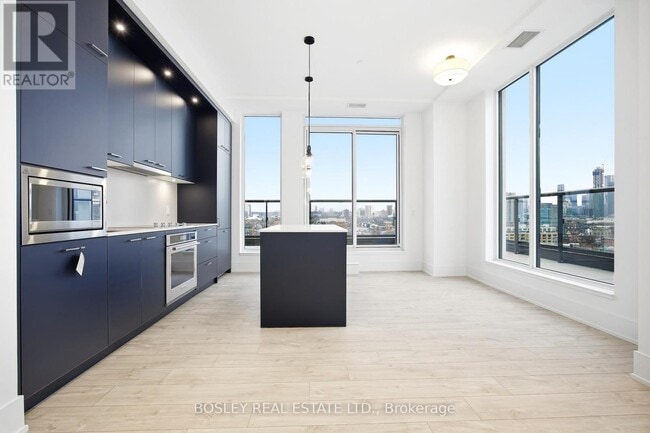 Building Photo - 115 Denison Ave