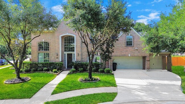 Foto del edificio - 7011 Monarch Lake Ln