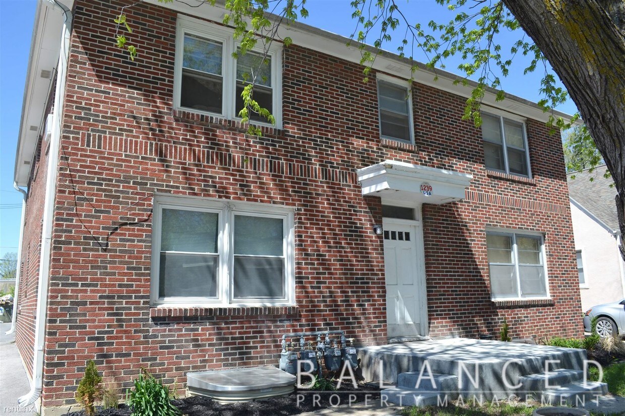 1 br, 1 bath - 1239 SW Oakley Ave - 1 br, 1 bath  - 1239 SW Oakley Ave
