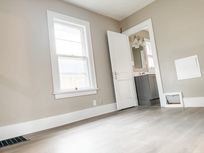 Photo - 2938 4th Ave House