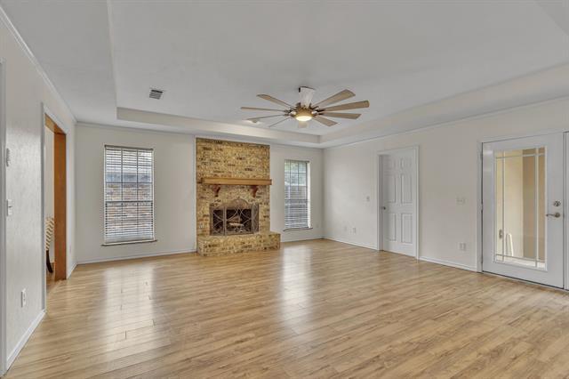 Building Photo - 1504 Wood Creek Dr