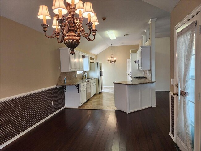 Building Photo - 3204 Dove Crossing Dr