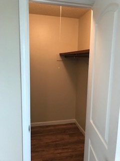 Walk-in closet - 20971 -20975 Old Scenic Hwy