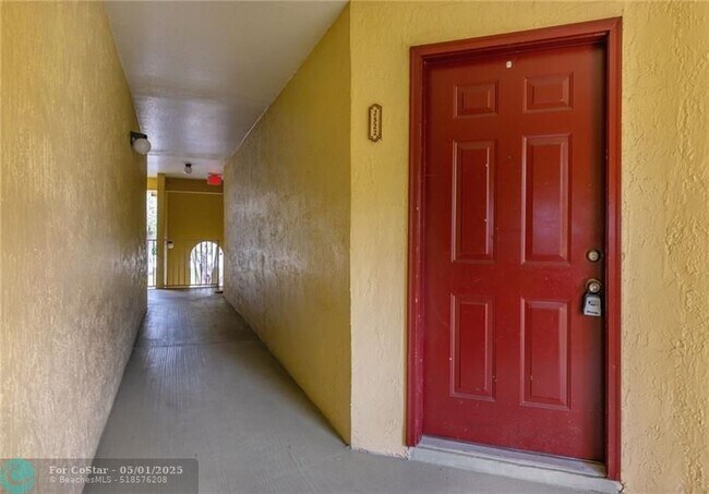 Foto del edificio - 417 Vista Isles Dr