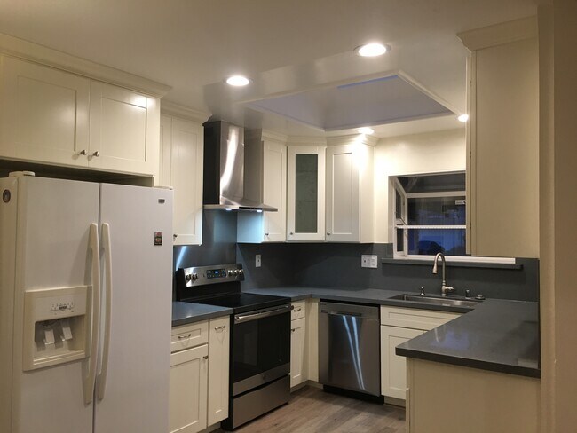 Building Photo - 4823 Delores Dr