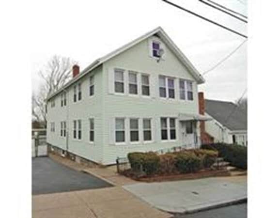 Building Photo - 11 Bateman St