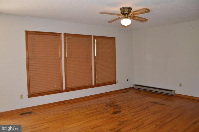 Foto del edificio - 12368 Rixeyville Rd