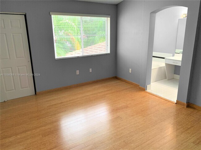 Building Photo - 1130 Buttonwood Ln