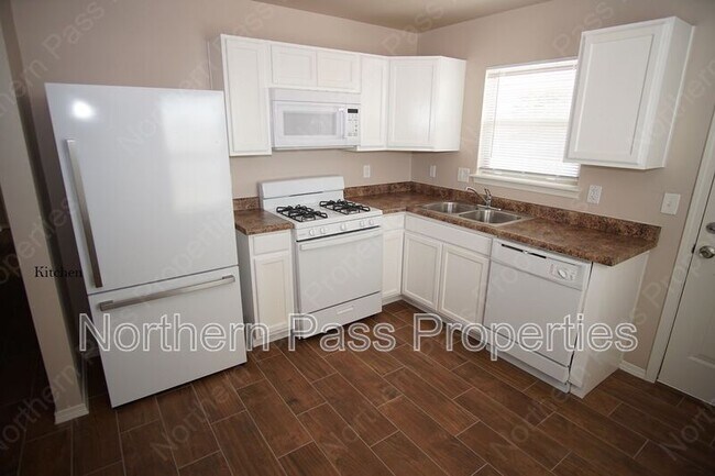Foto del edificio - 5820 Tamburo Ct