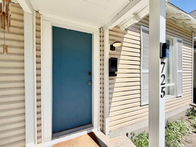 Foto del edificio - Updated 3-Bedroom Home Near Downtown & University of Utah
