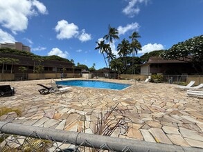 Building Photo - 1449 Hunakai St