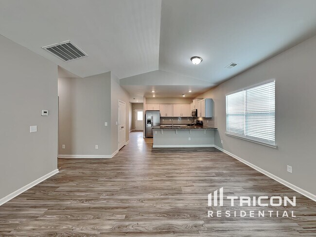Foto del edificio - 4020 Lampasas Ln